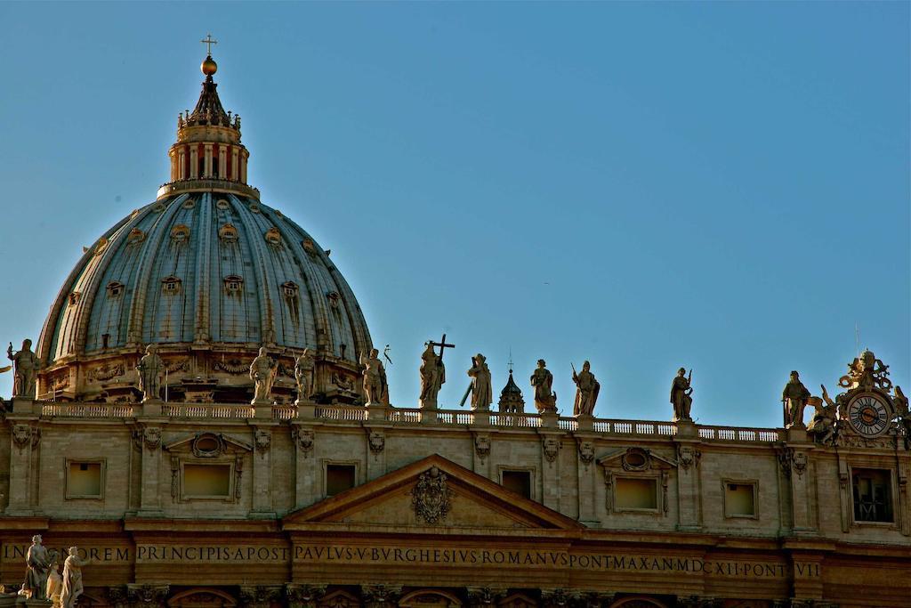 Giulio Cesare Imperatore Rome Extérieur photo